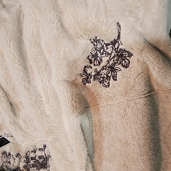 Nwt Johnny Was Coat size Small - Picture 7 of 7